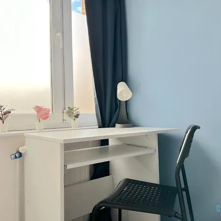 Hotel Lama Room